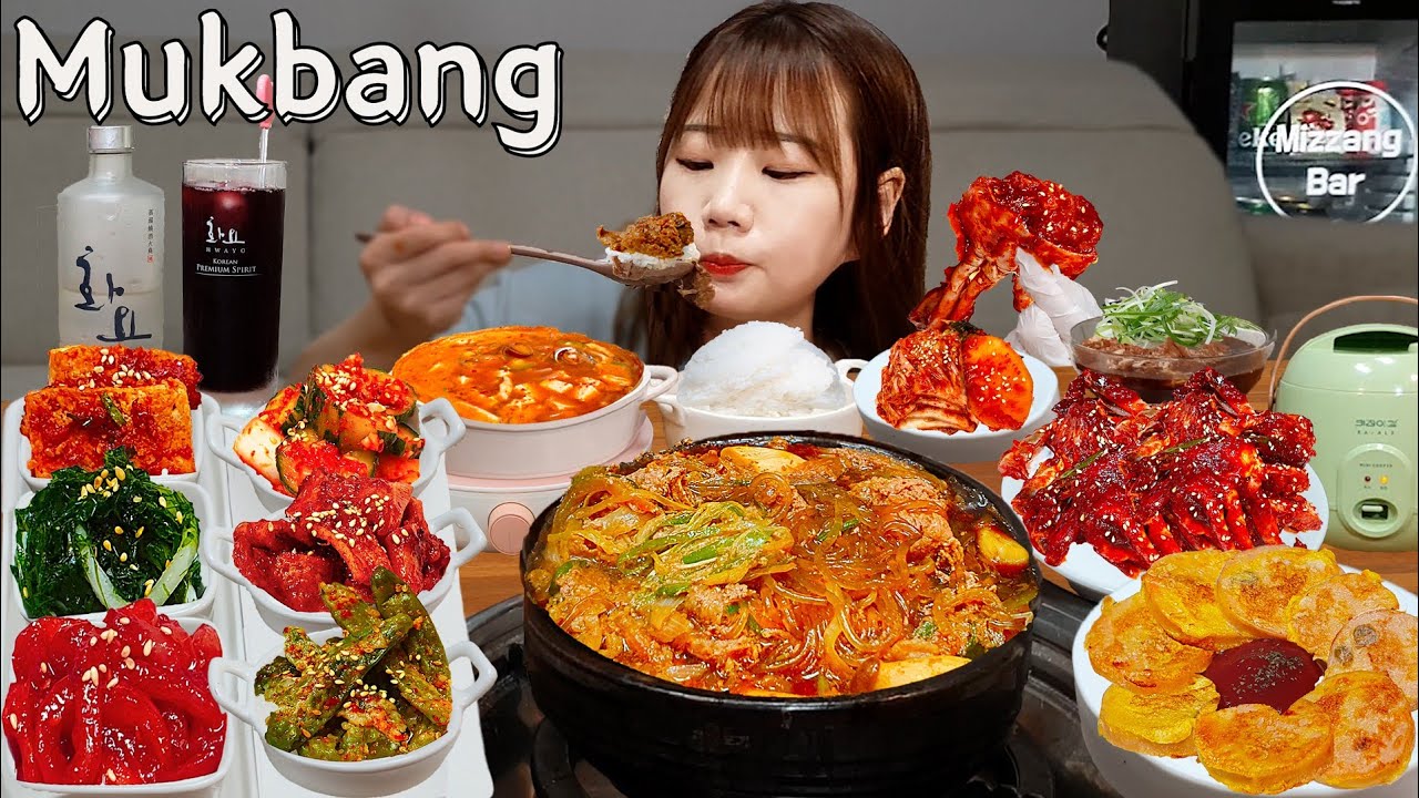 Sub)Real Mukbang- Изумительное корейское домашнее блюдо Мукбанг 🍱 (12 гарниров) Лапша Пульгоги ASMR