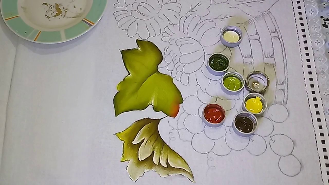 Roberto Ferreira -  Novo Projeto - Folhas de Uva em Tecido