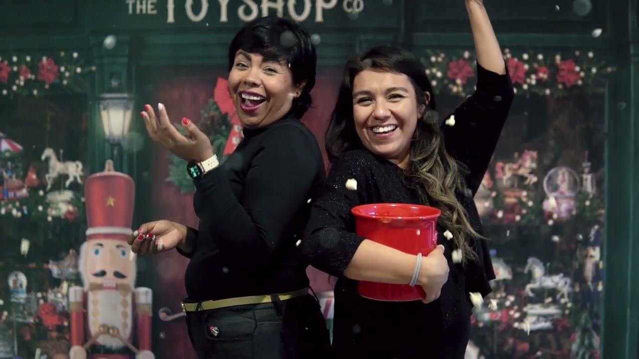 Clip Sesi&oacute;n Navide&ntilde;a 2022 - Mar&iacute;a Camacho