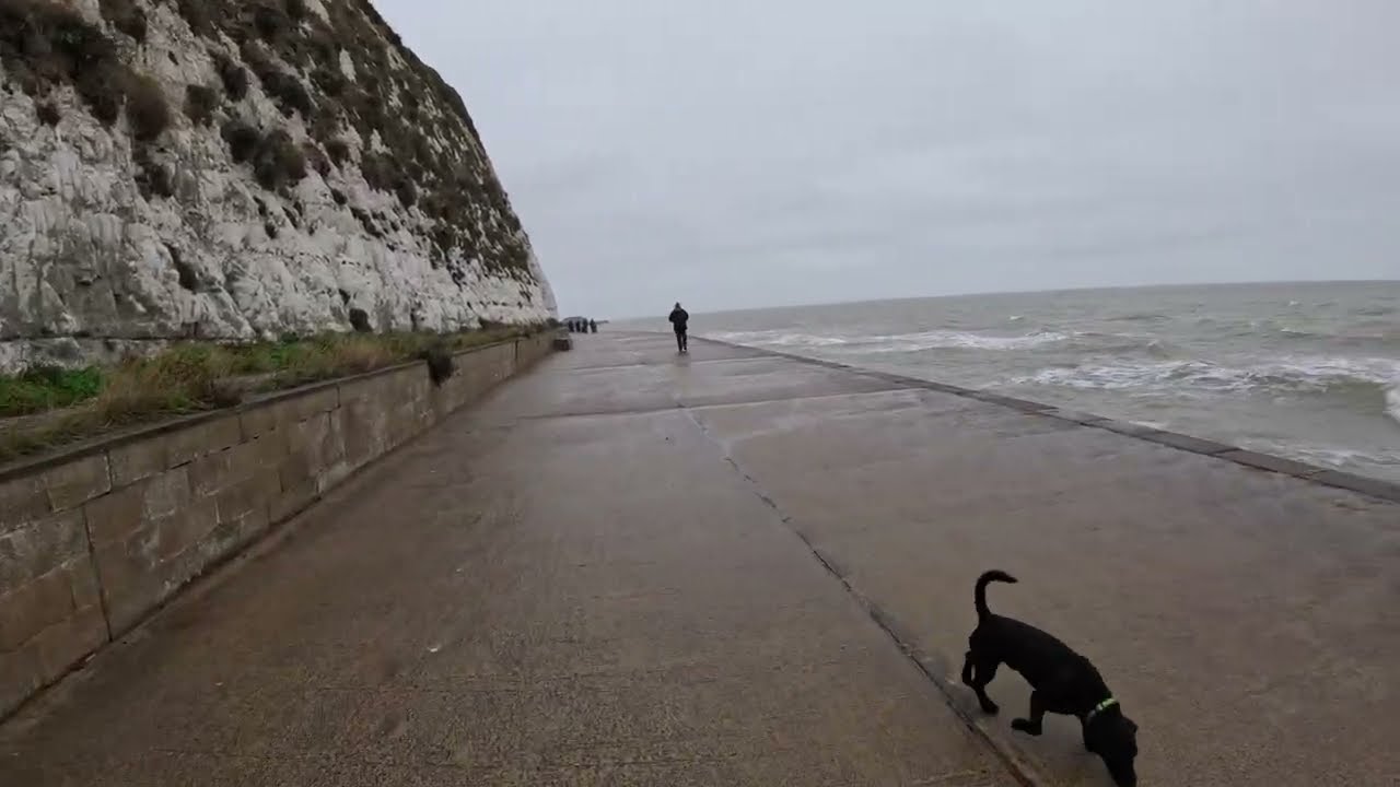 Broadstairs Kent Promenade Beachfront 4kWalking Tour December 2025 Dumpton Gap Louisa Bay Viking Bay
