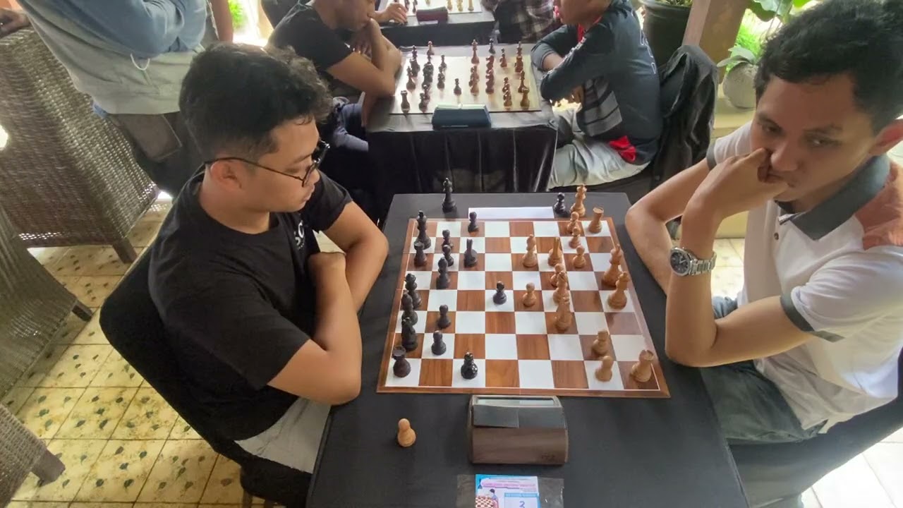 Gajah Chess Valentine 2026 - NM Arifa Rizky S Vs FM Catur Adi Sagita