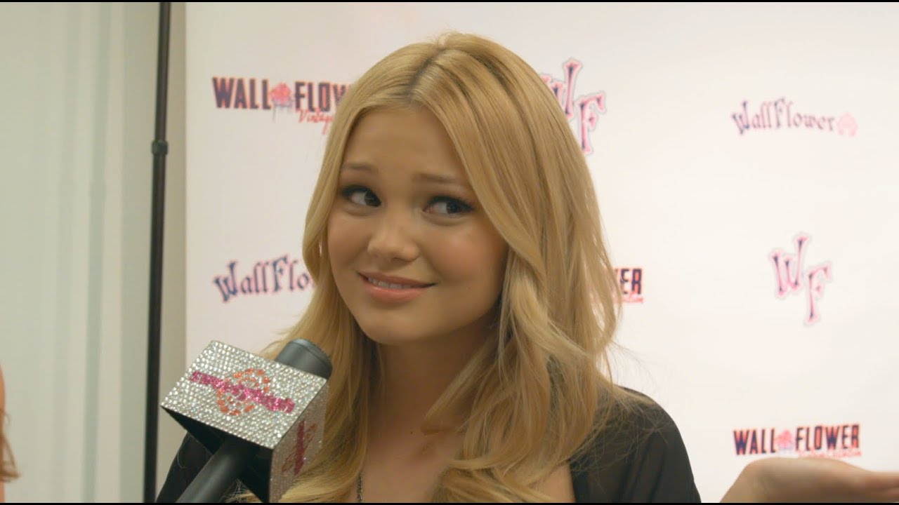 Olivia Holt Talks All Things Denim for WallFlower Jeans!