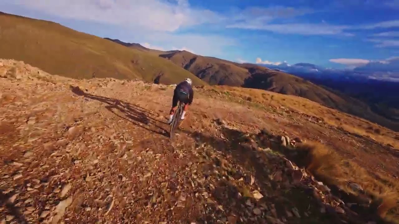 Bajada en Gravel al Atardecer | Miluchaca - Huancayo