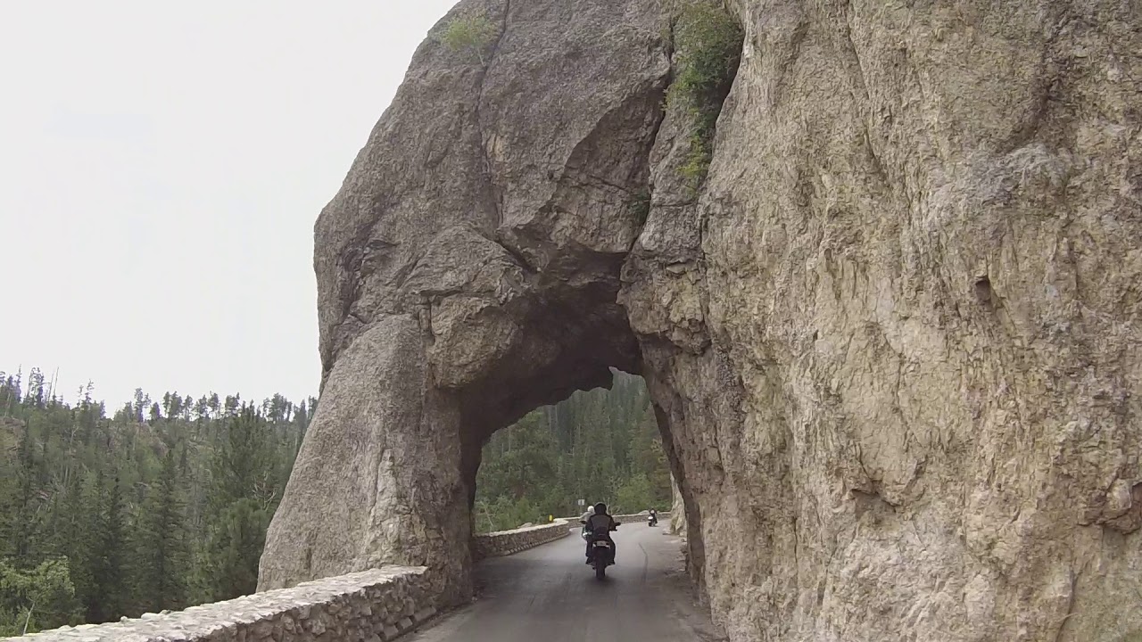 hood tunnel