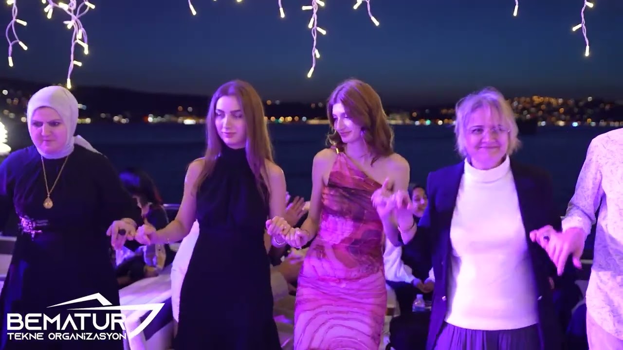 MUHTEŞEM TEKNEDE DÜĞÜN ETKİNLİĞİ - BEMATUR TEKNE ORGANİZASYON - WEDDİNG ON THE BOAT