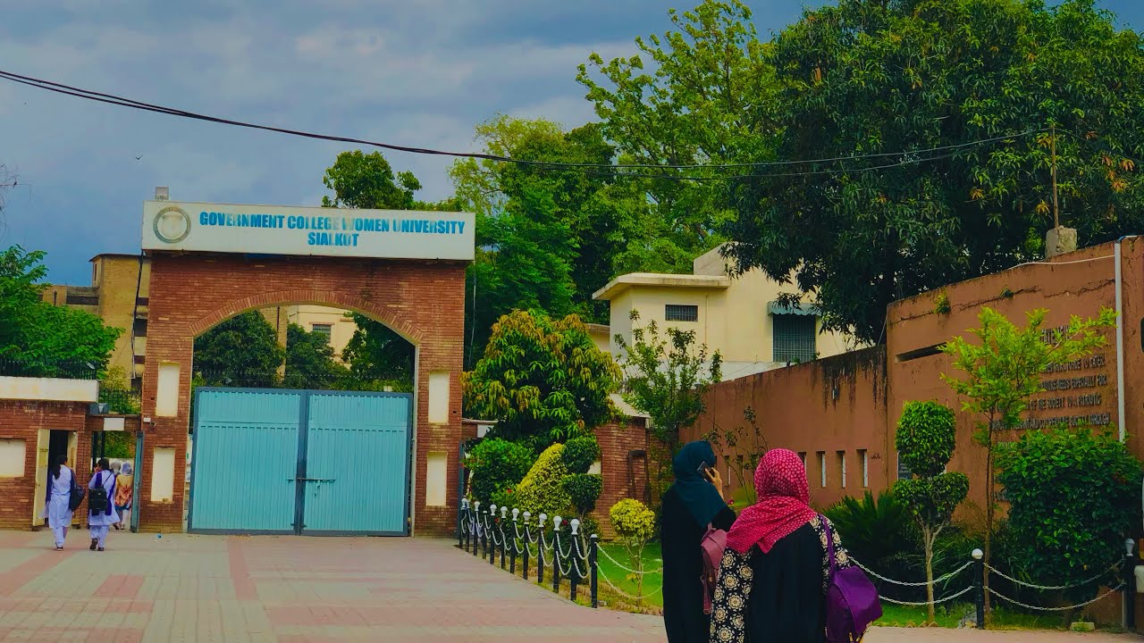 GCWUS| GC University Sialkot | Part 1|Vlog # 8 | A Walk in GCWUS