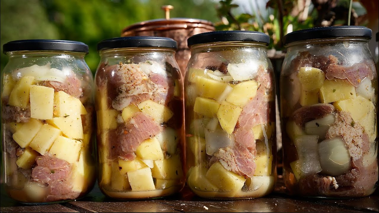 Wieprzowina z Ziemniakami w Słoikach po Białorusku -KuchniaKwasiora