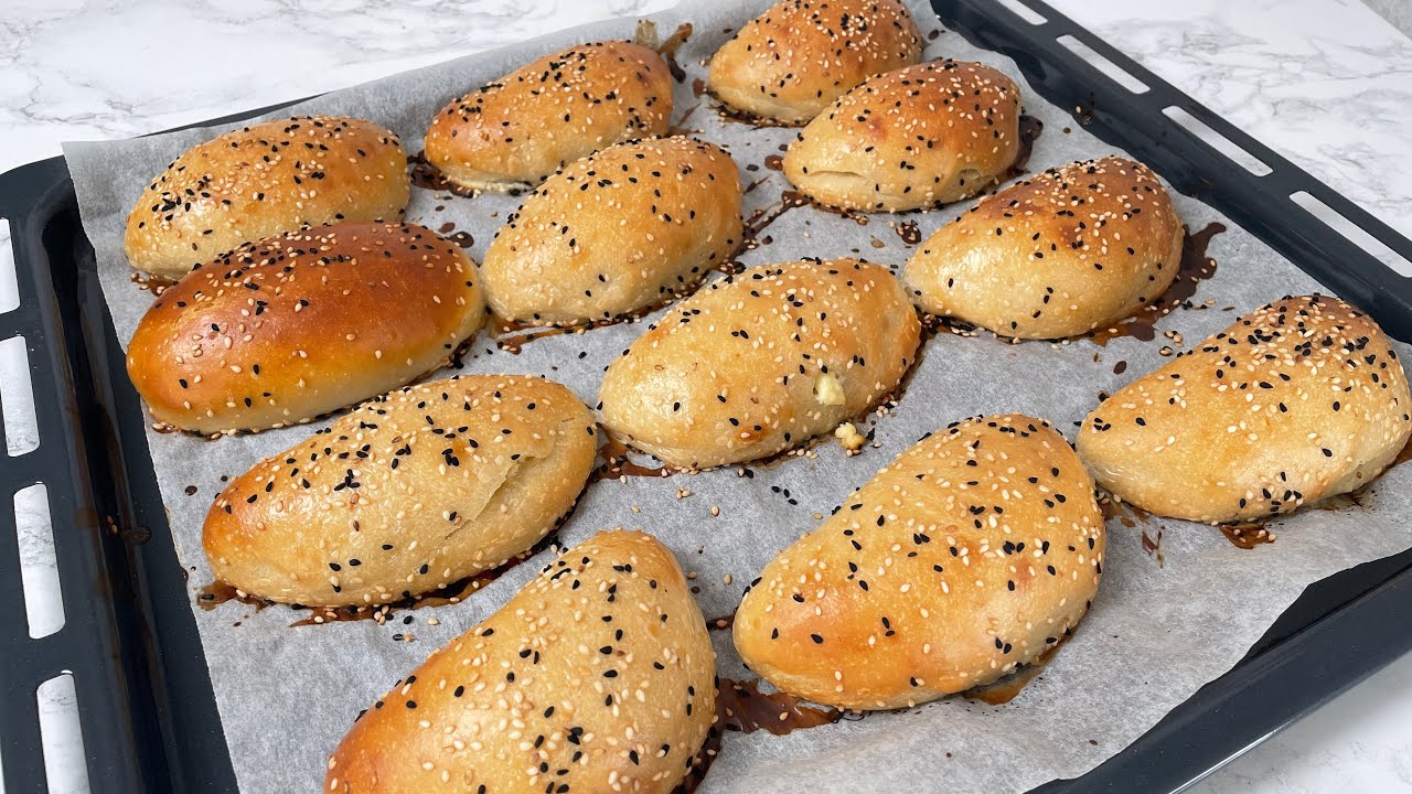 У вас дома есть пахта? Испеките эти быстрые булочки! Просто и вкусно! Рецепт сырного хлеба
