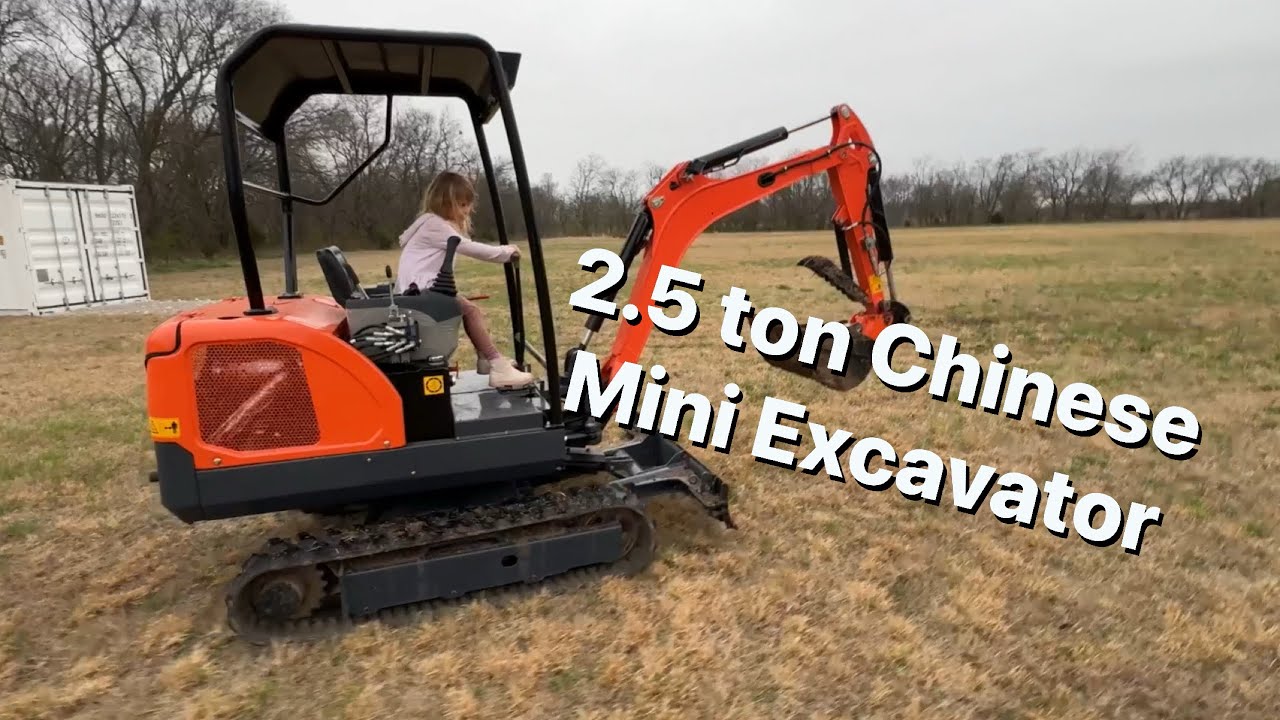Review and thoughts on a 2.5 Chinese mini excavator
