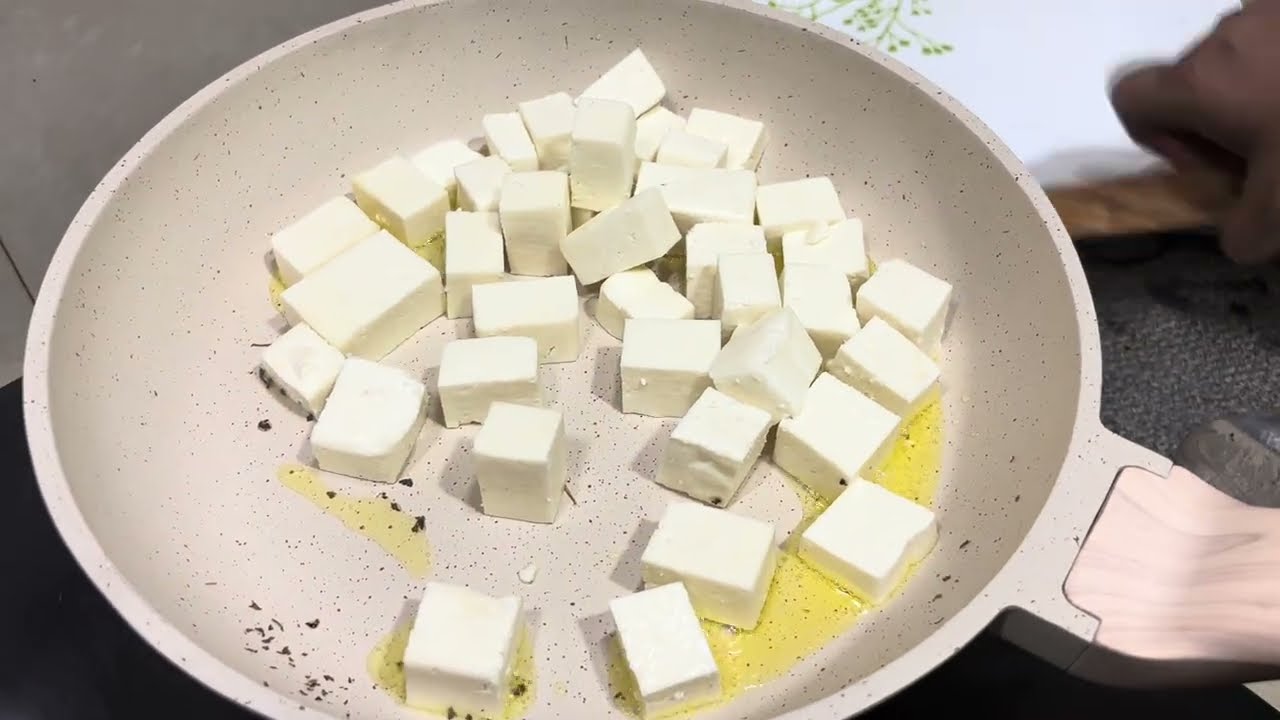 Home made Kadhai paneer | Instant and yummy