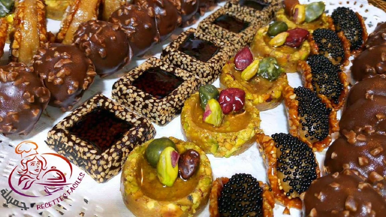 حلويات العيد_ تتمة بلاطو حلويات سهلة وراقية بعجين واحد وبدون فرن من ألذ الحلويات/الجزء2 👌👌
