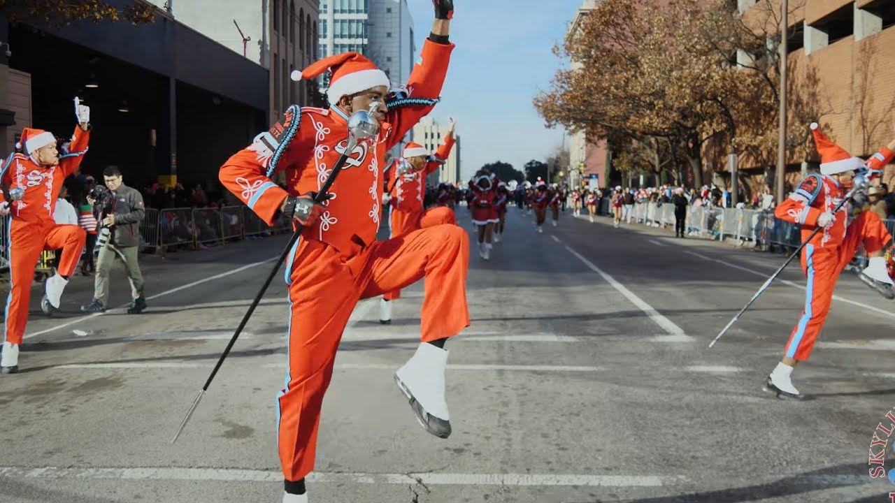 Skyline Raider Band - Marching In The Dallas Christmas Parade 2019