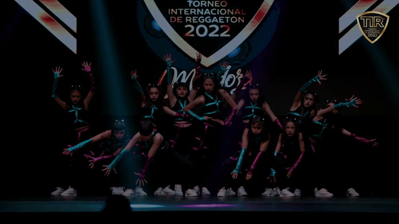 SIRIUS  // BLUE STARS //  CAMPEONAS INTERNACIONALES DE REGGAETON