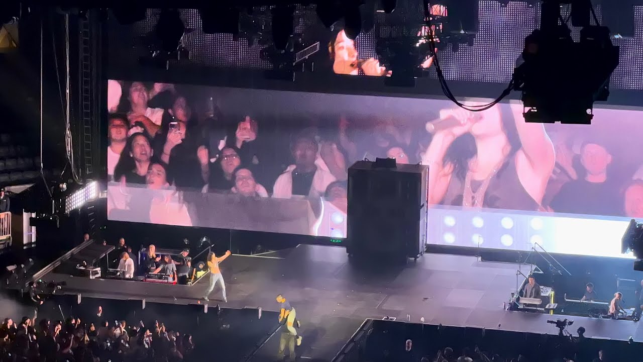 Lorde - Team (Madison Square Garden NYC 10/1/25) 