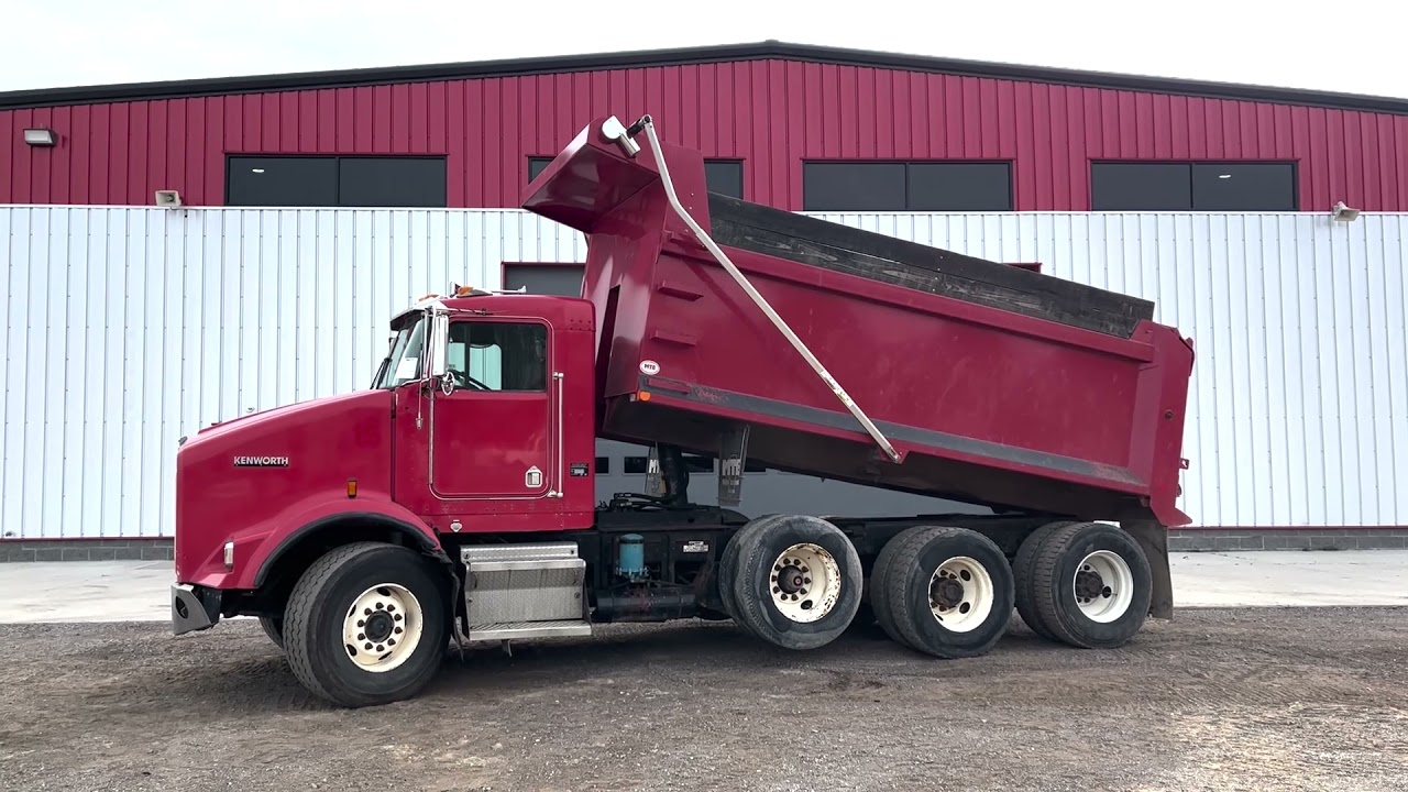 Lot 564, 1998 Kenworth T800 Dump Truck