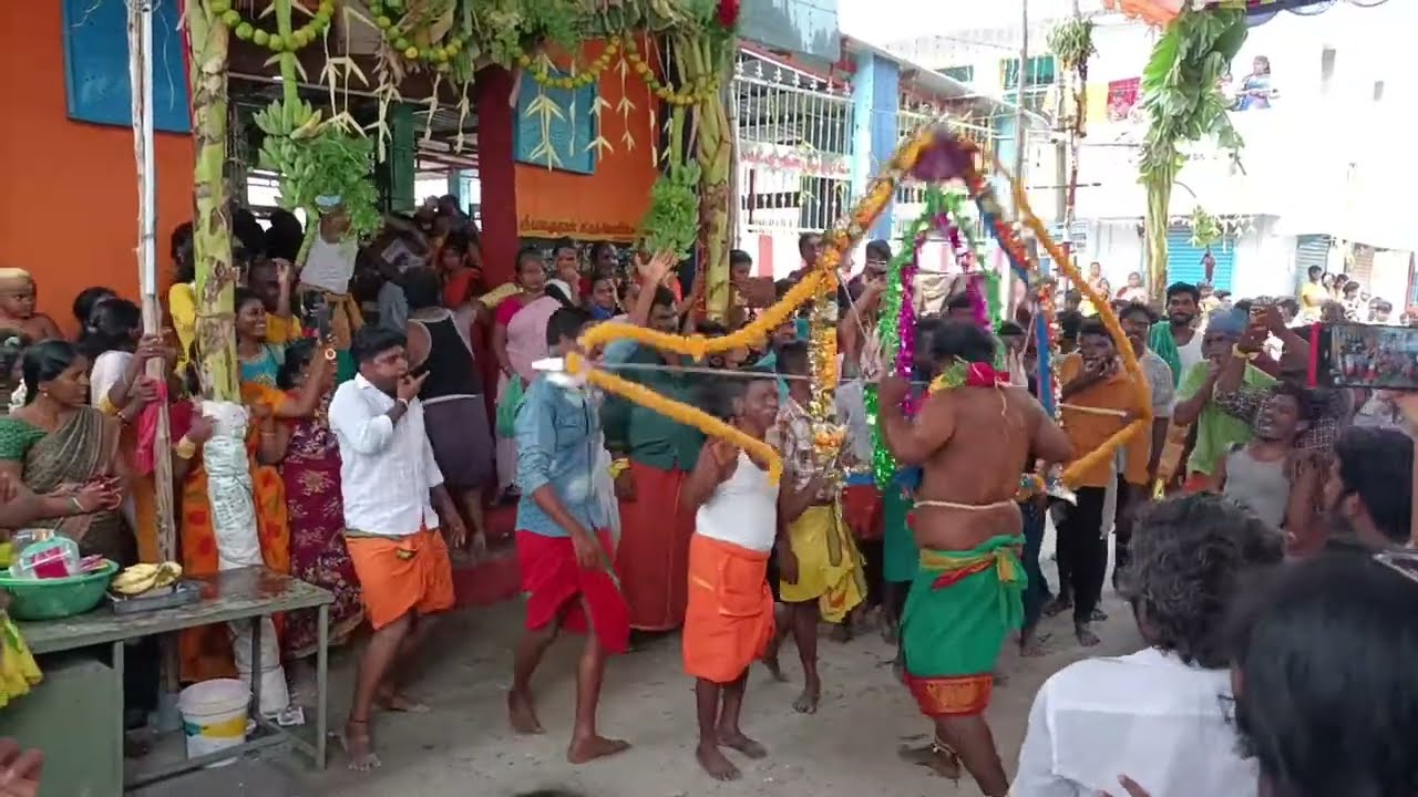 | ஸ்ரீ பாலமுருகன் திருக்கோயில் | அலகு குத்துதல் | அரியமங்கலம் | திருச்சி |