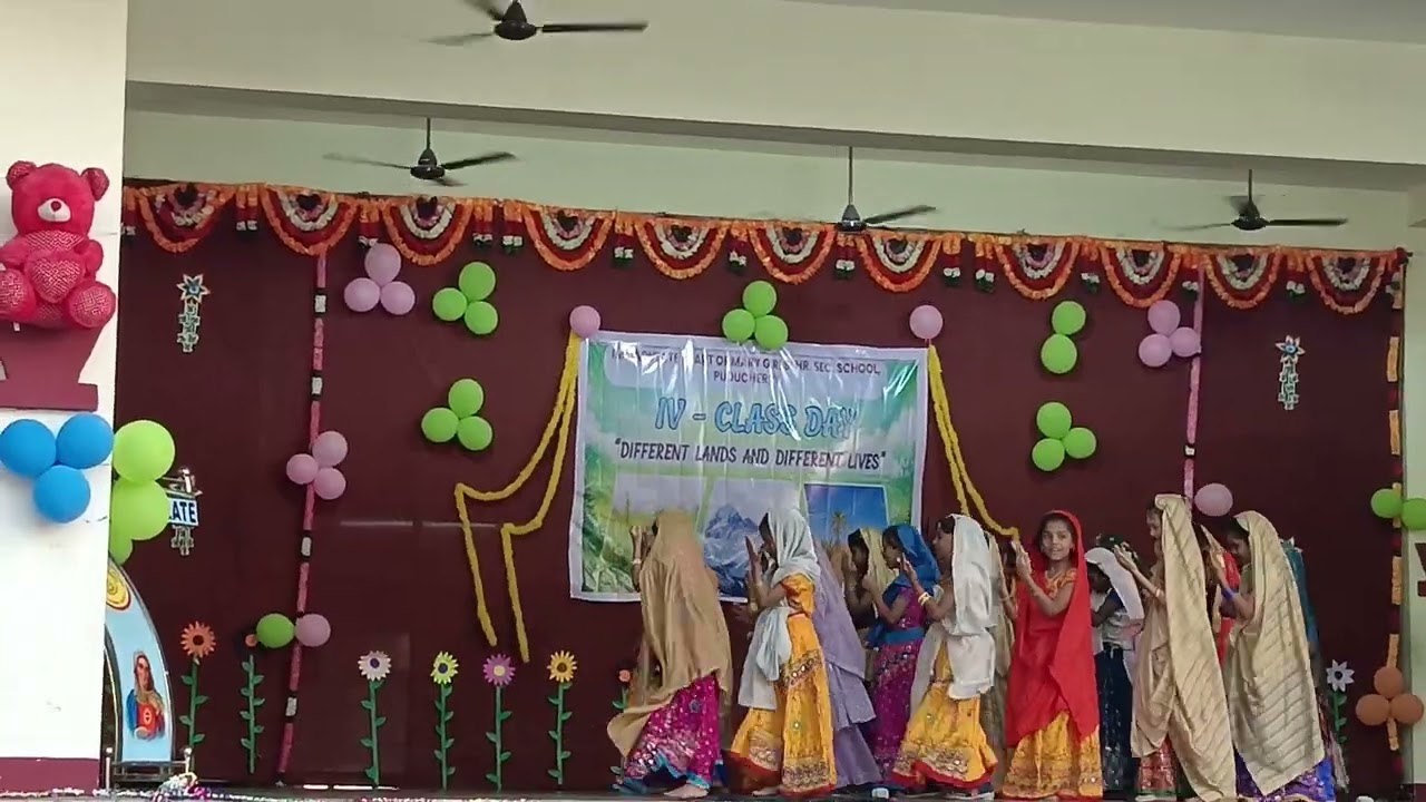 Today my daughter school program happy moments ❤️😘🥰🙏😁