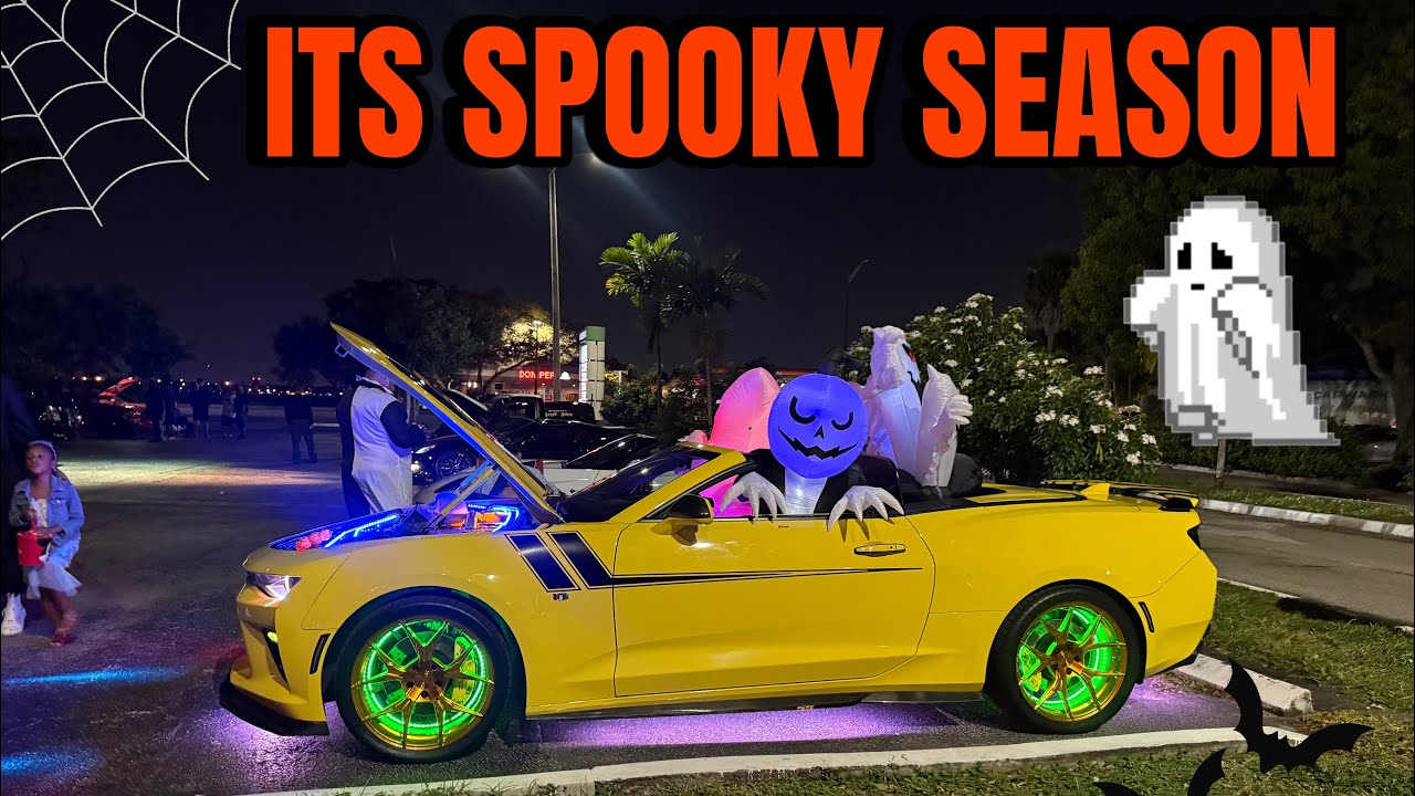 Spooky night with cars 