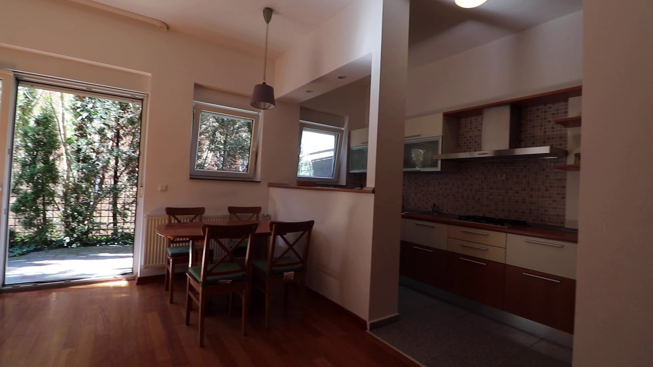 BRITANAC 102 m2 (prekrasan stan + vrt + natkriveno PM)