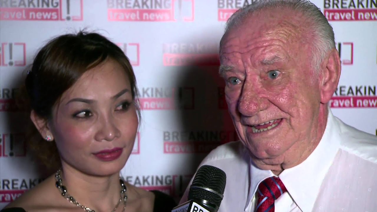 Sir Robert Sinclair - Owner - Lae International Hotel