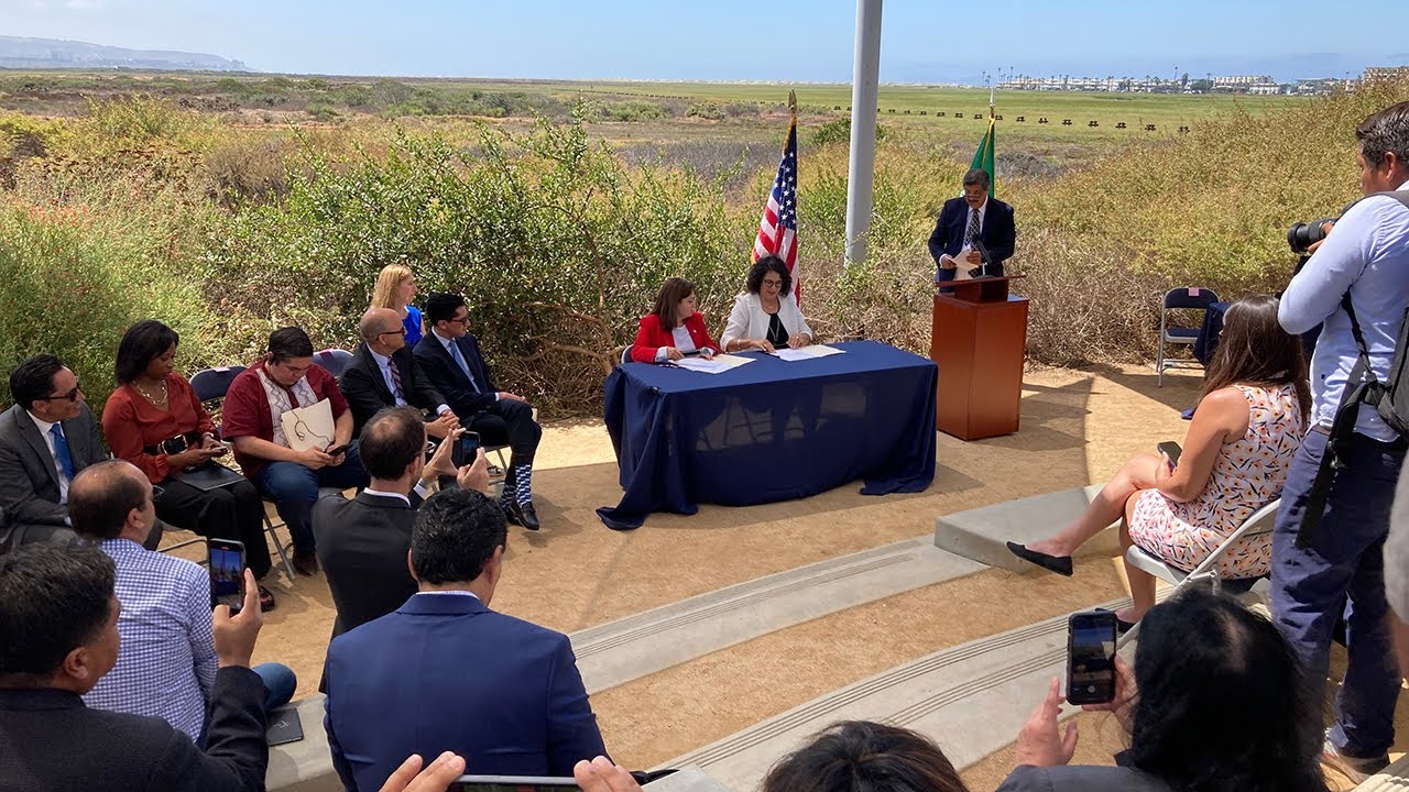 Mexico and U.S. agree to clean up cross-border pollution