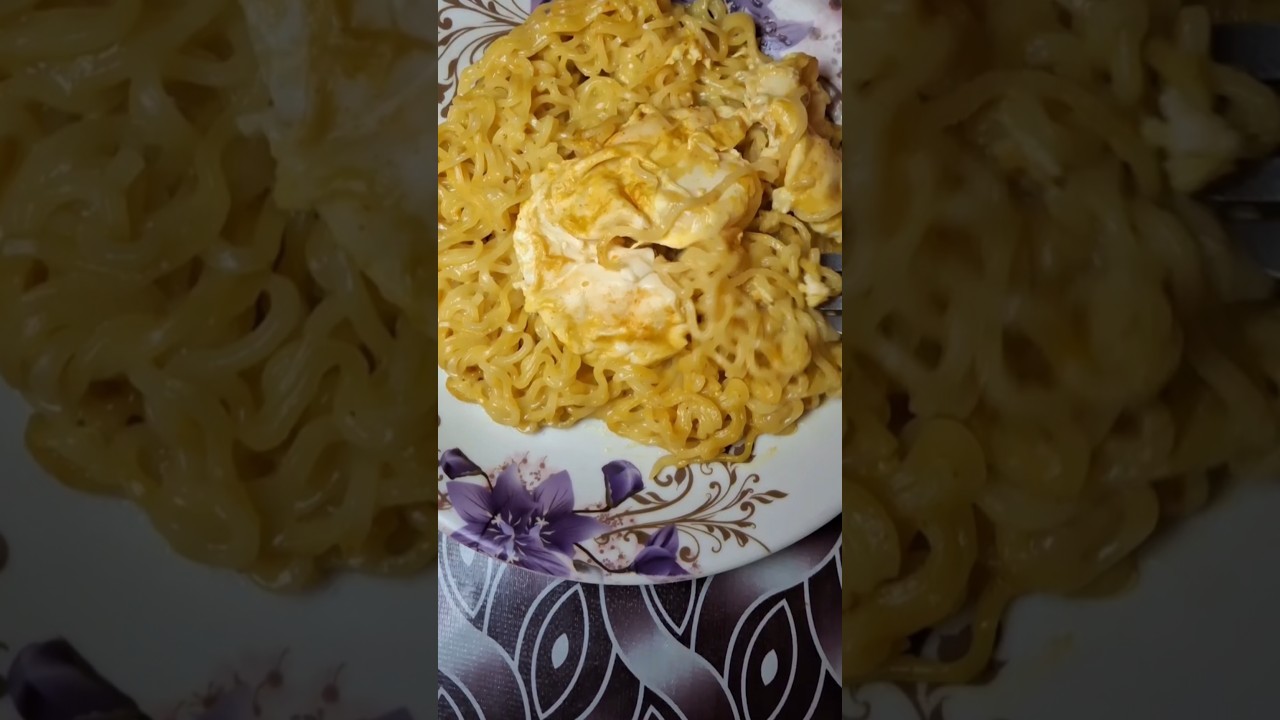 ম্যাগি রেসিপি 😋সহজ আর মজাদার | ১ মিনিটেই তৈরি#HabibRannaghor #Maggi #BengaliFood #Shorts #food#viral
