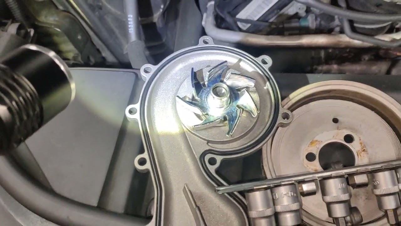 Audi Q7 - Water pump replacement