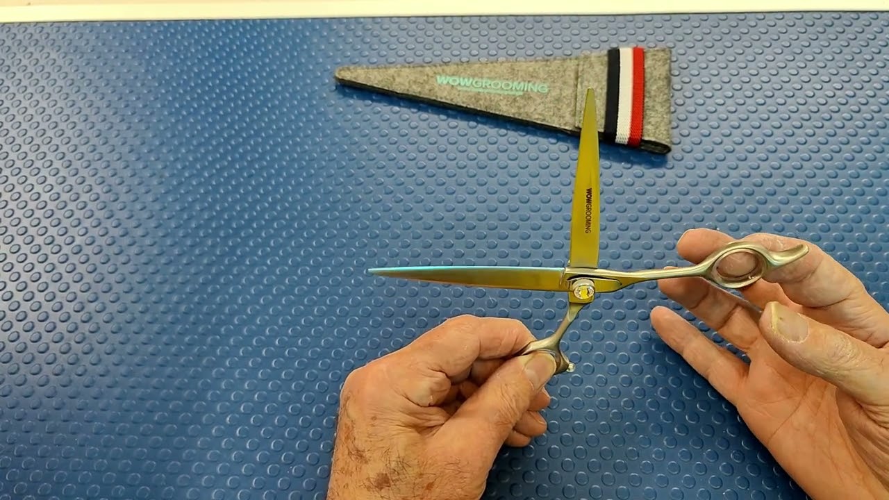 Scissor Adjustment
