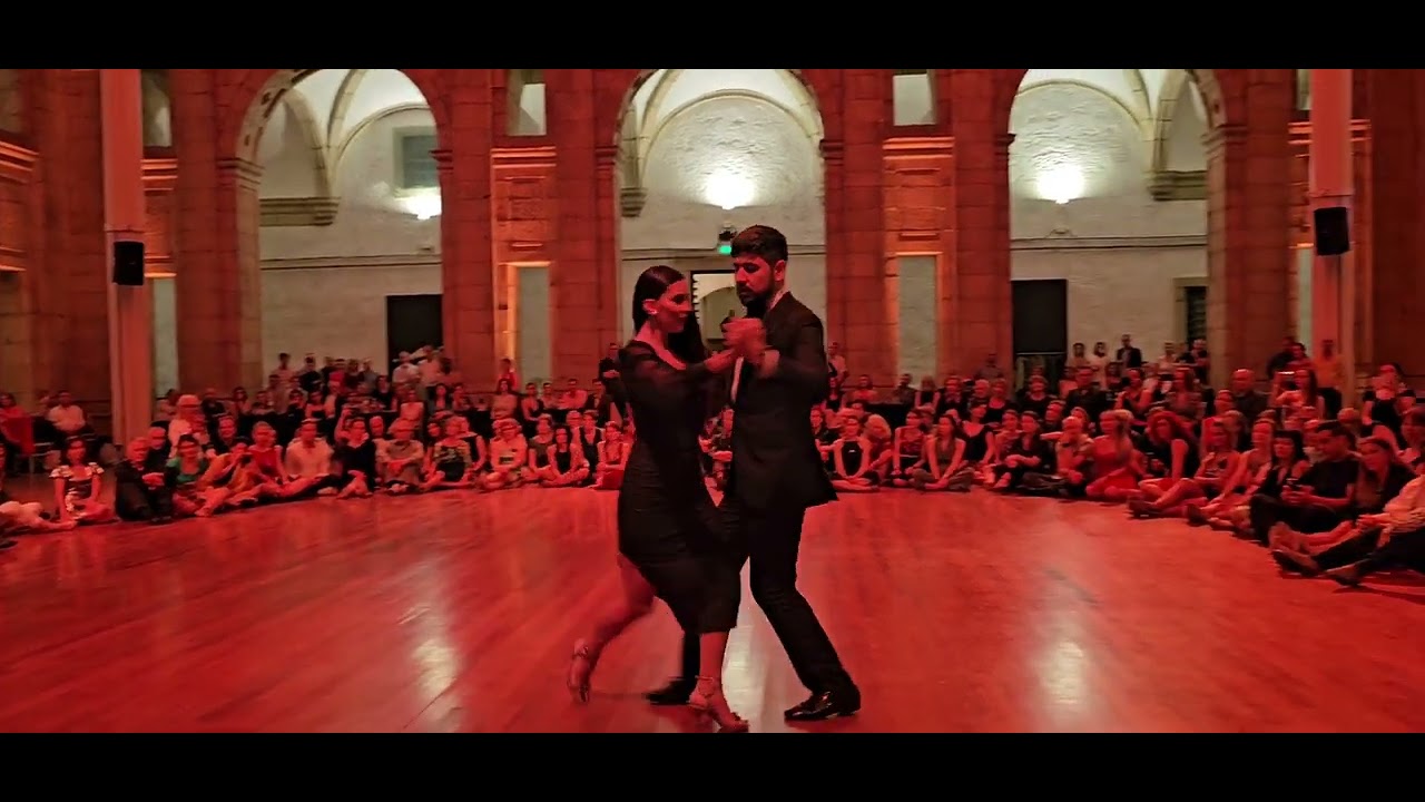 Sebastian Jiminez y Magdalena Valdez,  no 16° Festival Tango Porto,  em 29/04/23 - 2/5