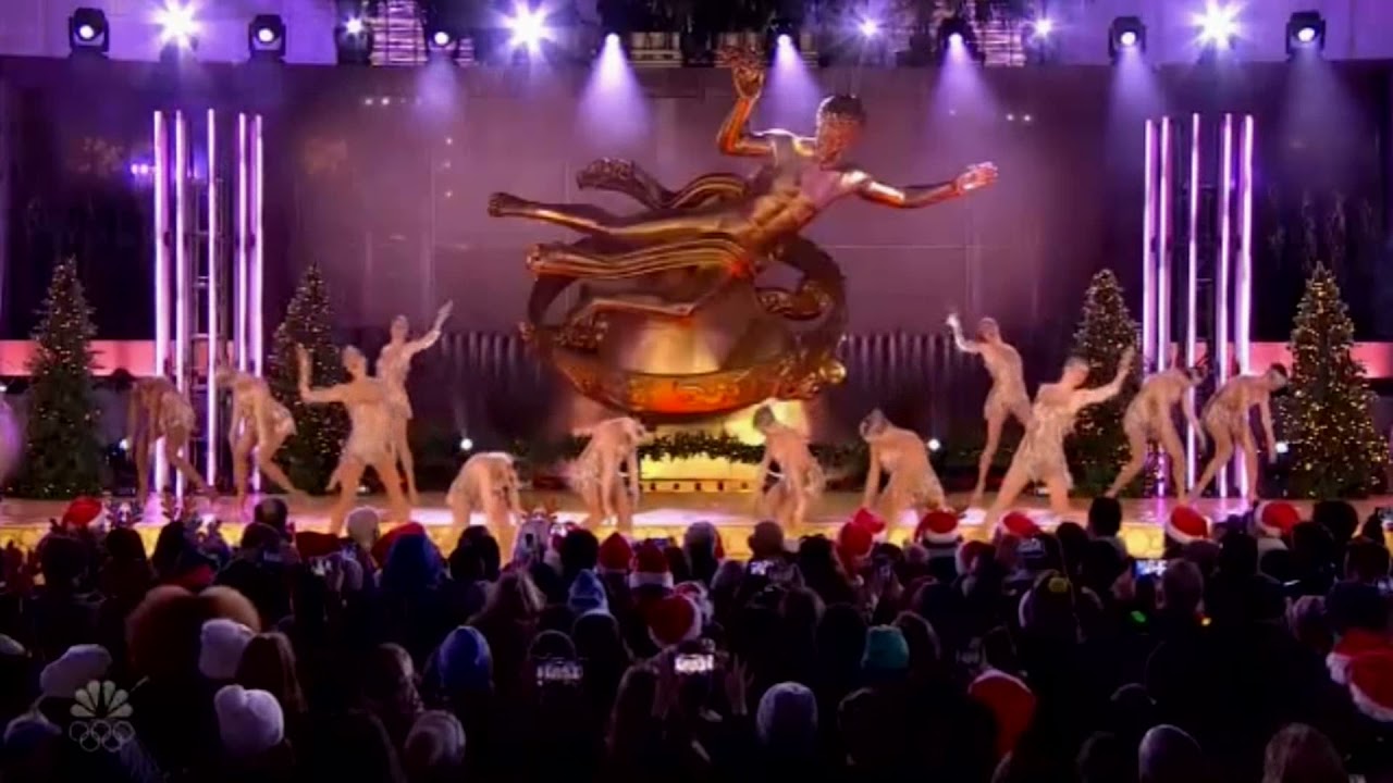 The Radio City Rockettes perform | Christmas in Rockefeller Center 2021