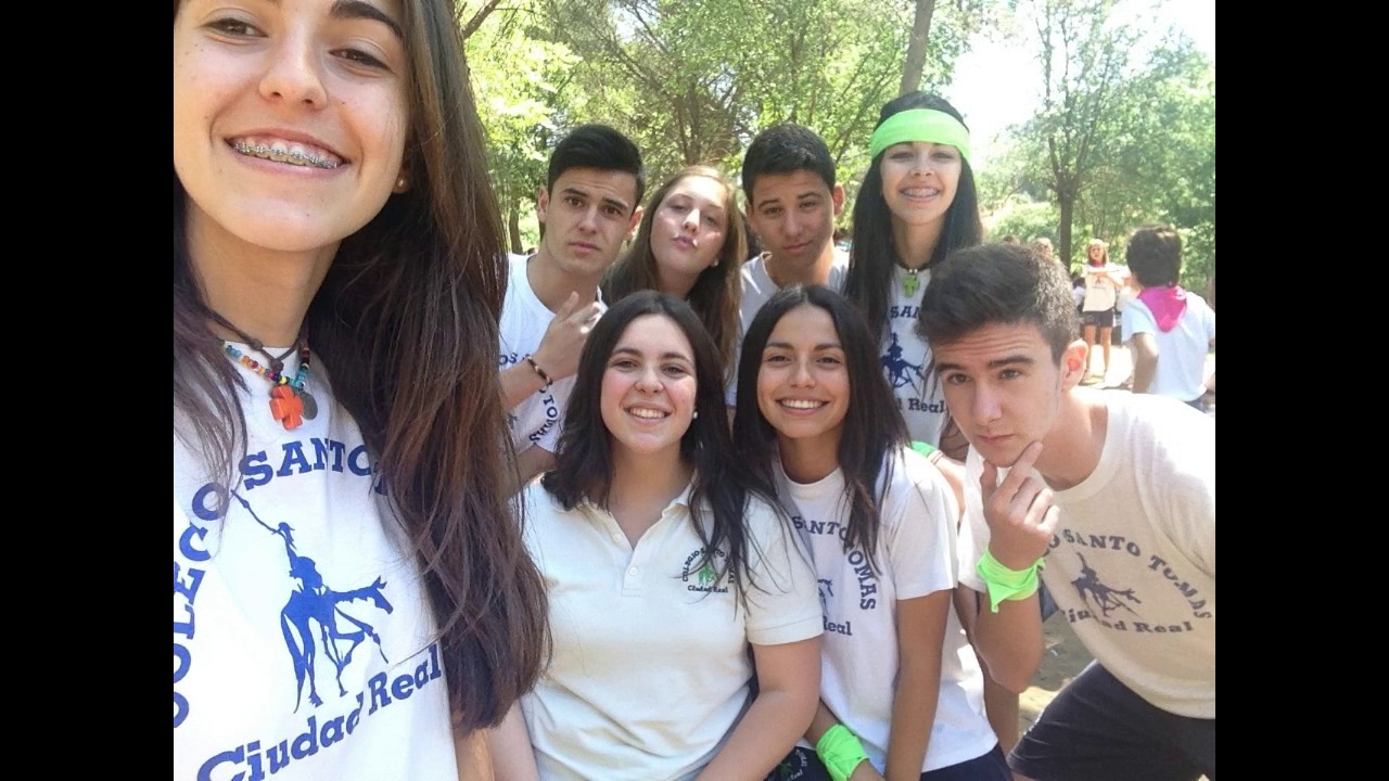 Colegio Santo Tomás Ciudad Real Promoción 2016/17