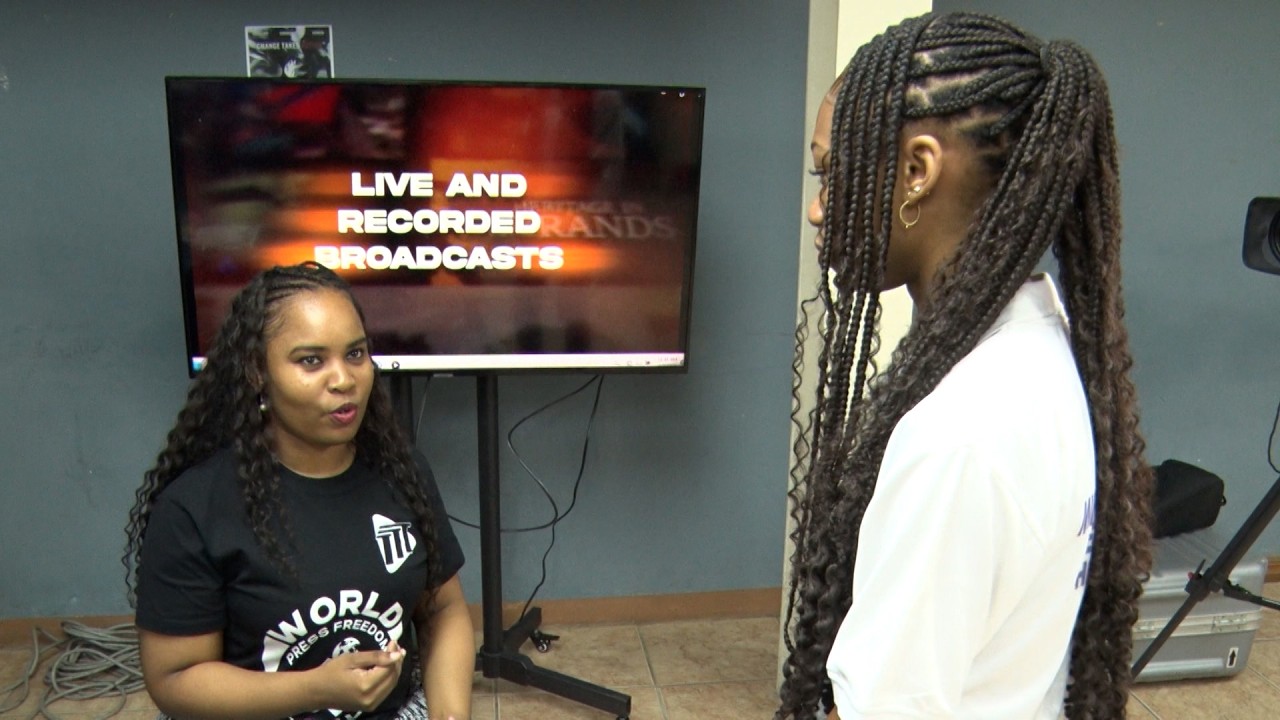 Приятный момент: компания TTT Limited присоединилась к выставке вакансий Университета Южного Кари...