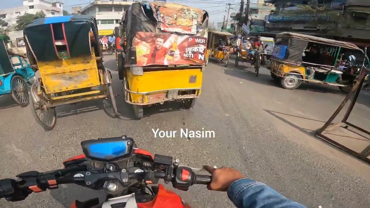 জ্যাম জটের কারণে যশোর শহরে এখন চলাচল ও স্থিতিশীল। JASHORE TOWN । Nasim Reza #motovlog #jashore 