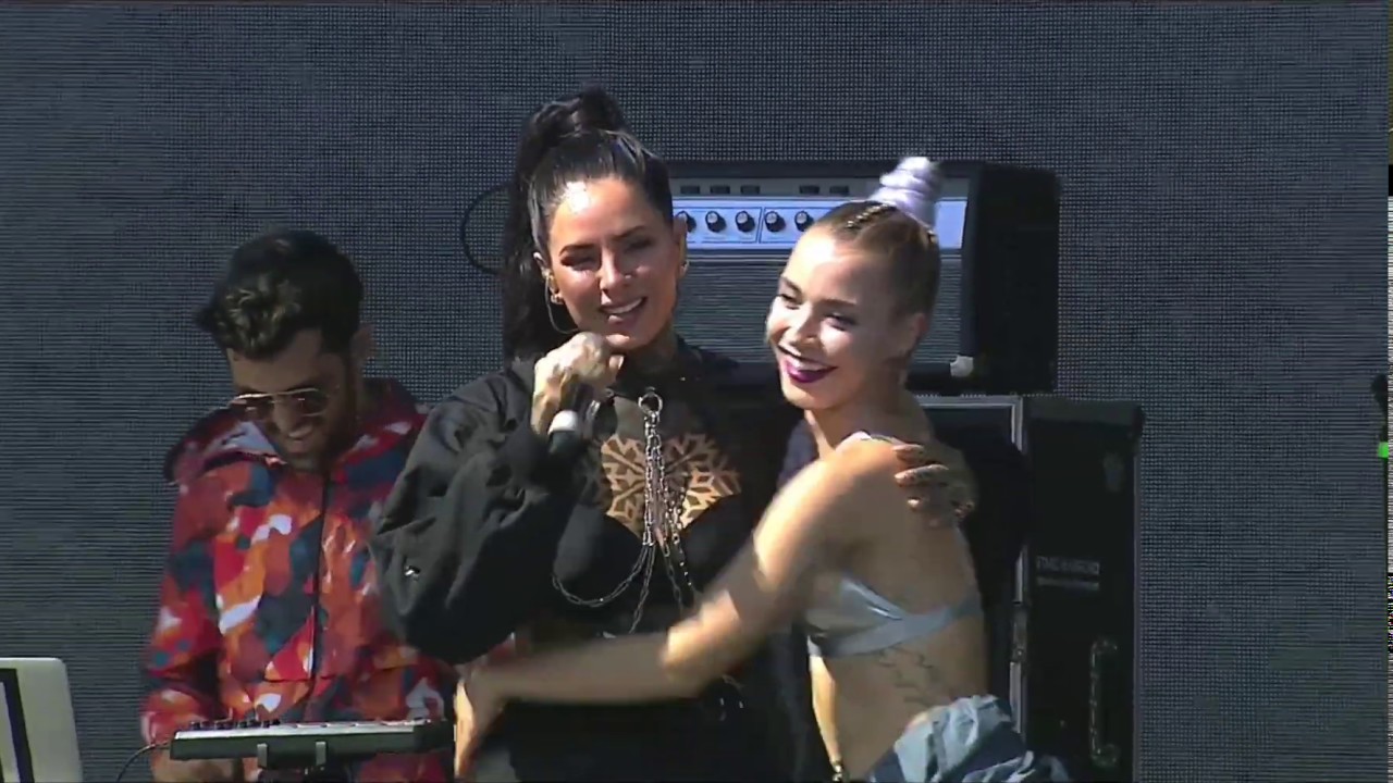 Lelé - Haters ft. Femigangsta (en vivo Lollapalooza 2019)