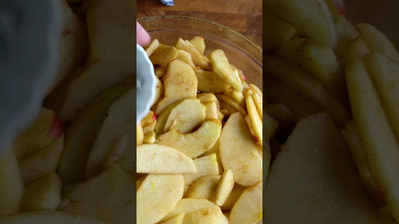 How to Make Apple Pie from Scratch - Our best apple pie recipe!