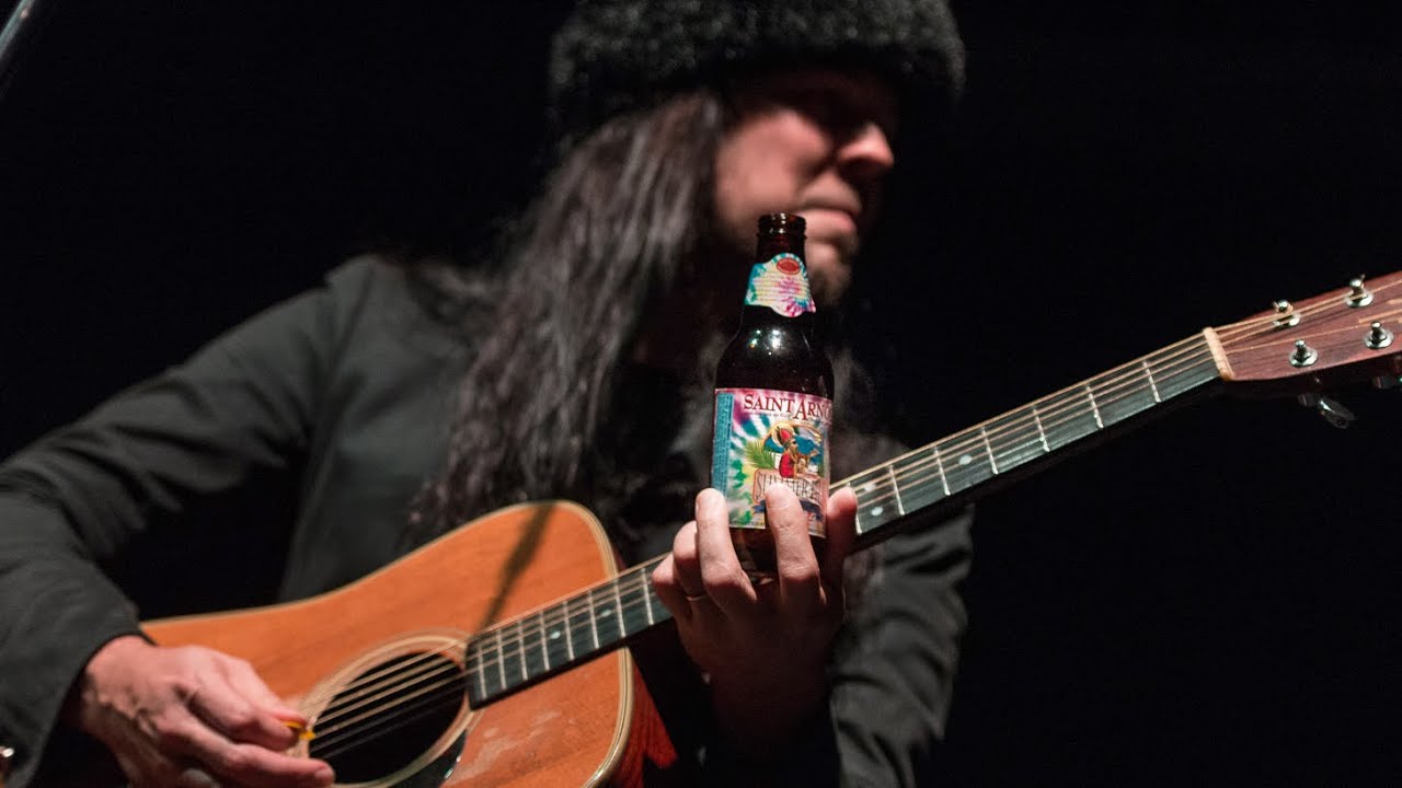 Pecos Hank Live - Beer bottle slide guitar - 
