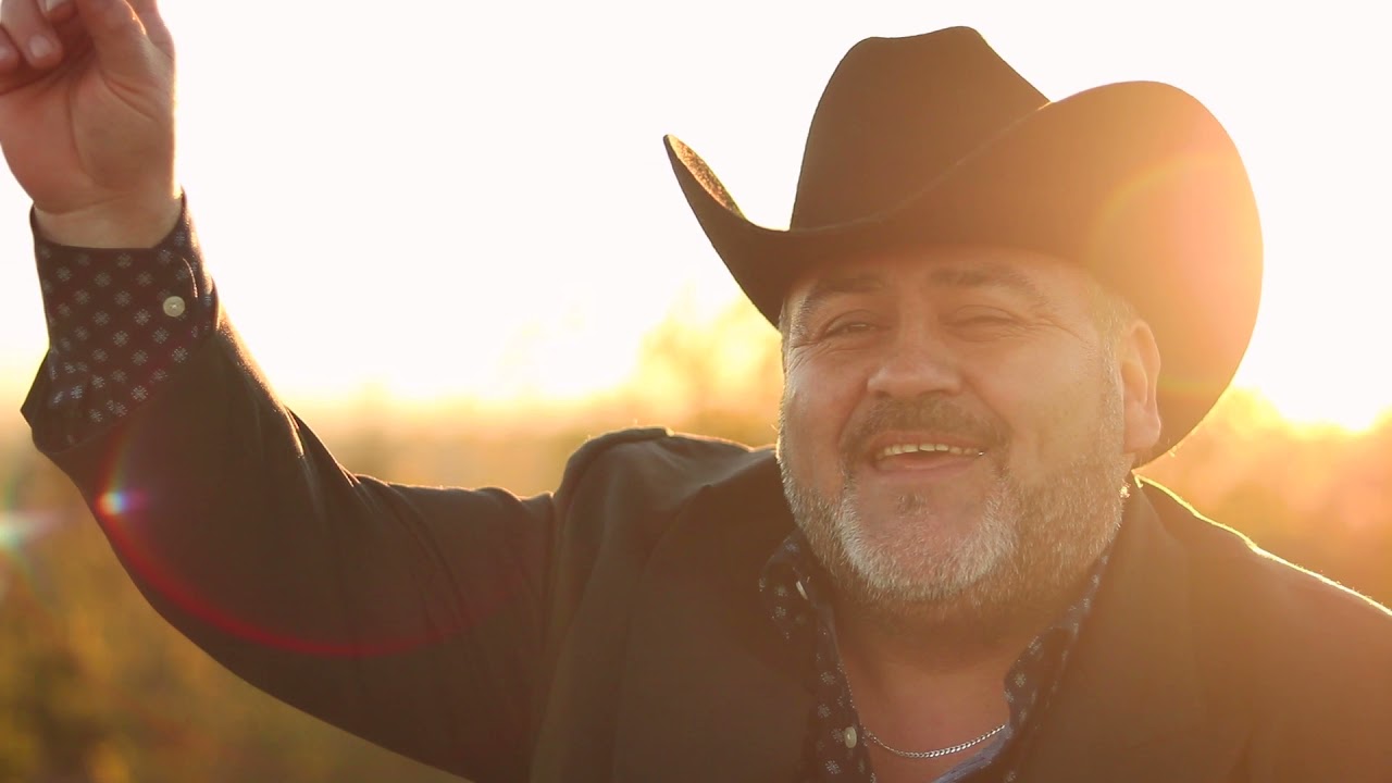 Búscale - Los Resplandores de Cristo Video oficial 2021
