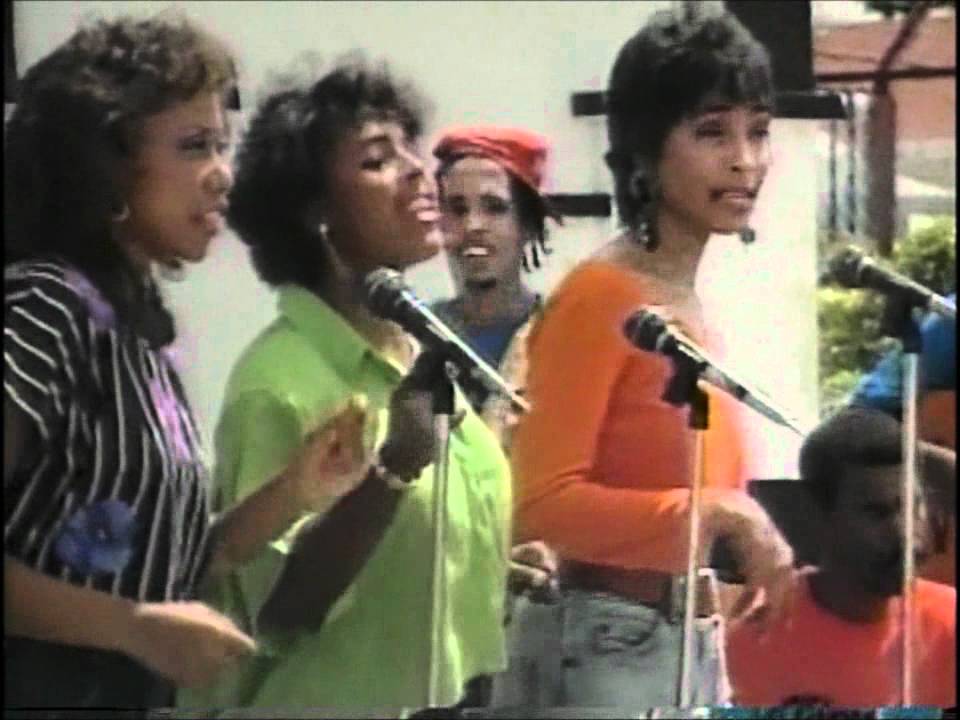 Sharlene Flores with Flores De San Jose- Spanish Confusion (Music Video)