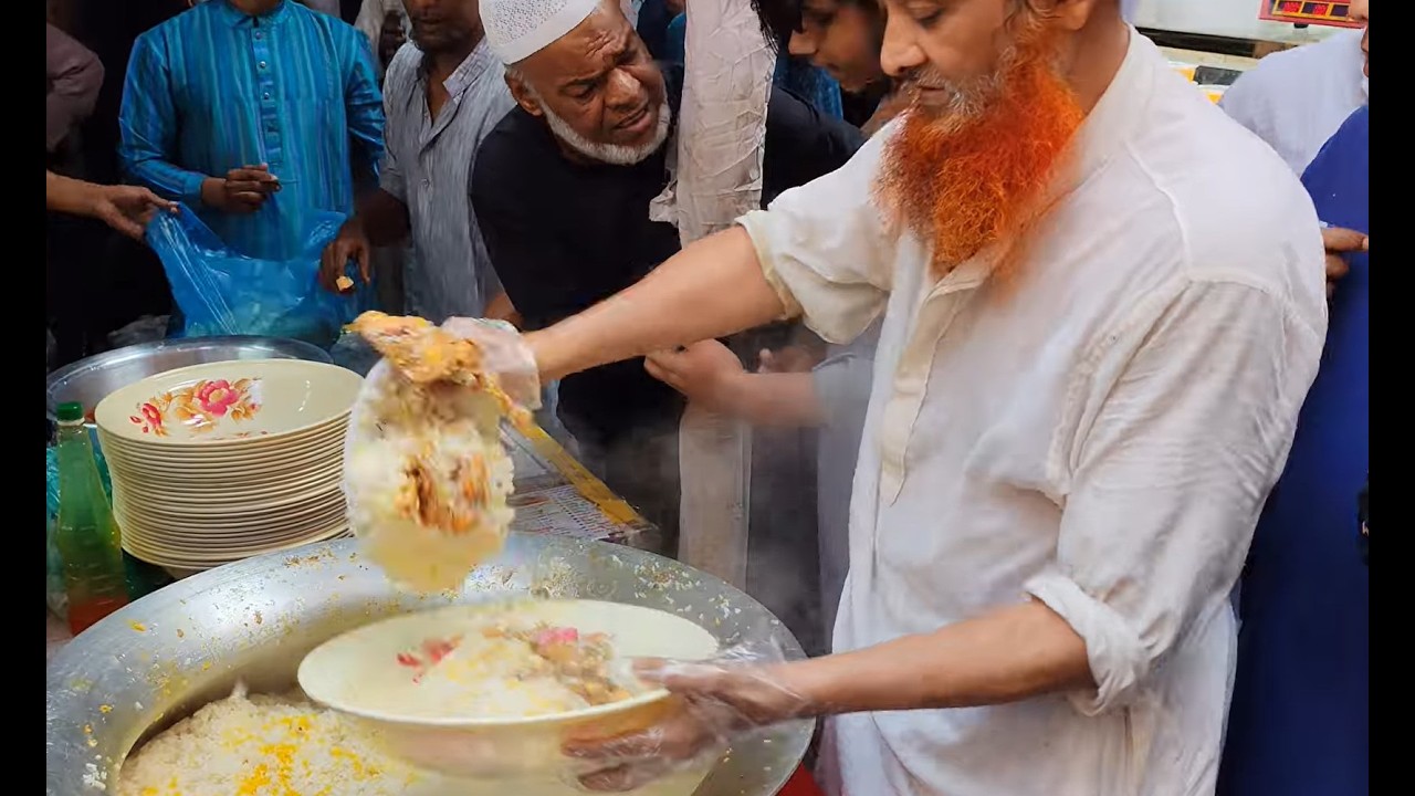 সেরা বাবুর্চিদের ইফতার বাজার | Travel with SAM |  #বাবুর্চি #recipe #polao #tehari #iftar #bazar 