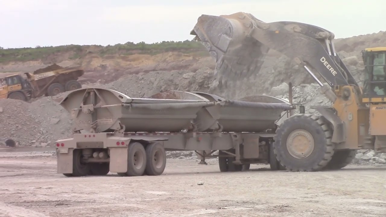 SmithCo's Double Tub Trailers Haul Heavy Loads from Quarry to Illinois Cement