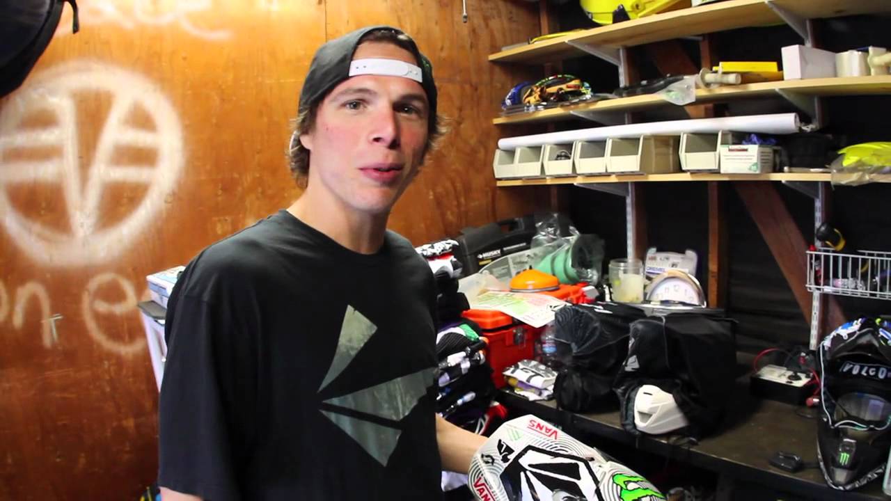 Thor Theater: The Man Cave...with Darryn Durham - TransWorld Motocross