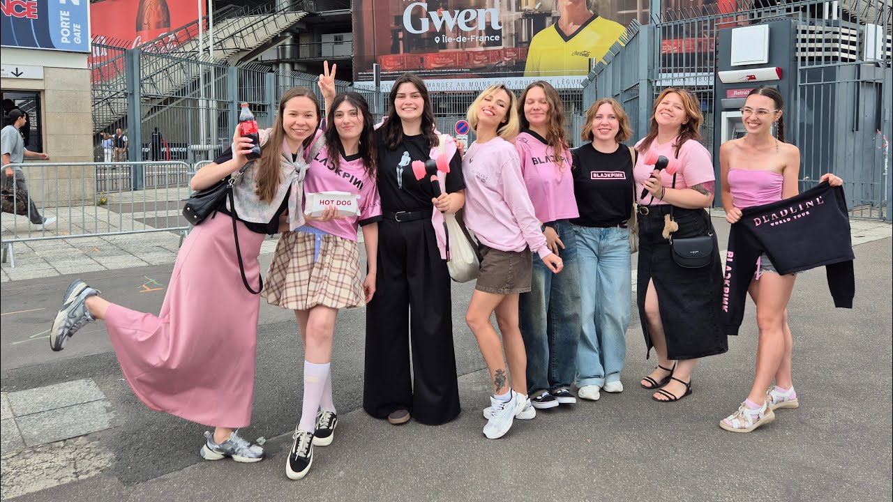 APT | BLACKPINK concert in Paris 2025