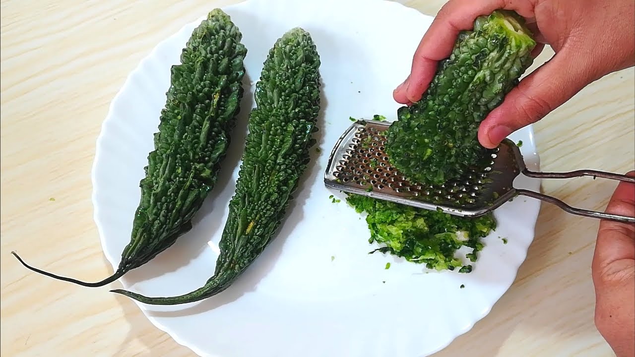 कारलं न आवडणारे नक्कीच आवडीने खातील । @akshadasrecipe1