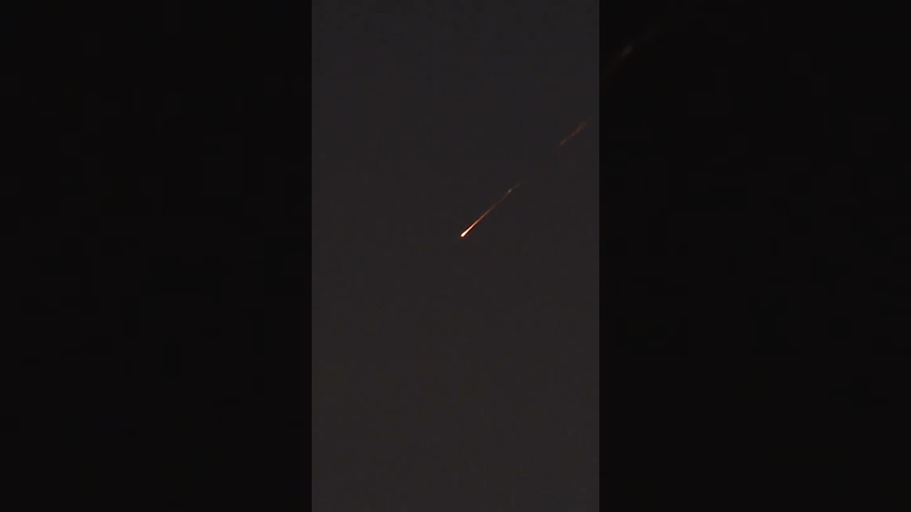 WATCH: Iranian Cluster Warheads Strike Tel Aviv in Retaliation for Larijani | DWS News | AH1C