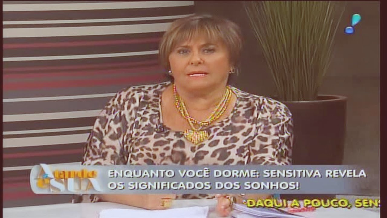 Márcia Fernandes no programa A Tarde é Sua com Sonia Abrão 09 set.2015
