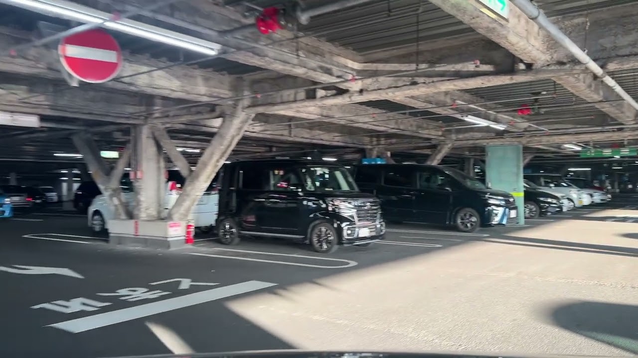 【駐車場無料はありがたい】イオン高砂店の立体駐車場をグルグル走ってみました