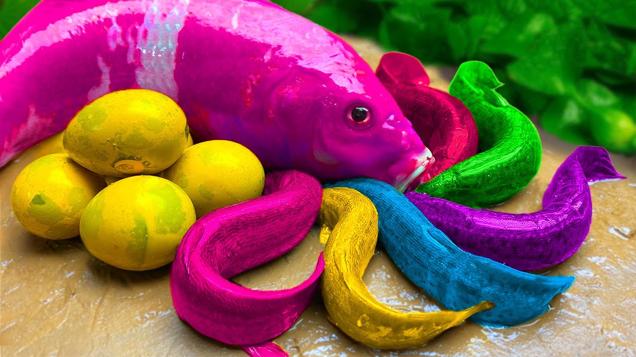 Catch Colorful Tropical Fish In Small Pond,구피, 게,메기, 금붕어, 무지개 장어, 구피 뱀 /스톱 모션 ASMR