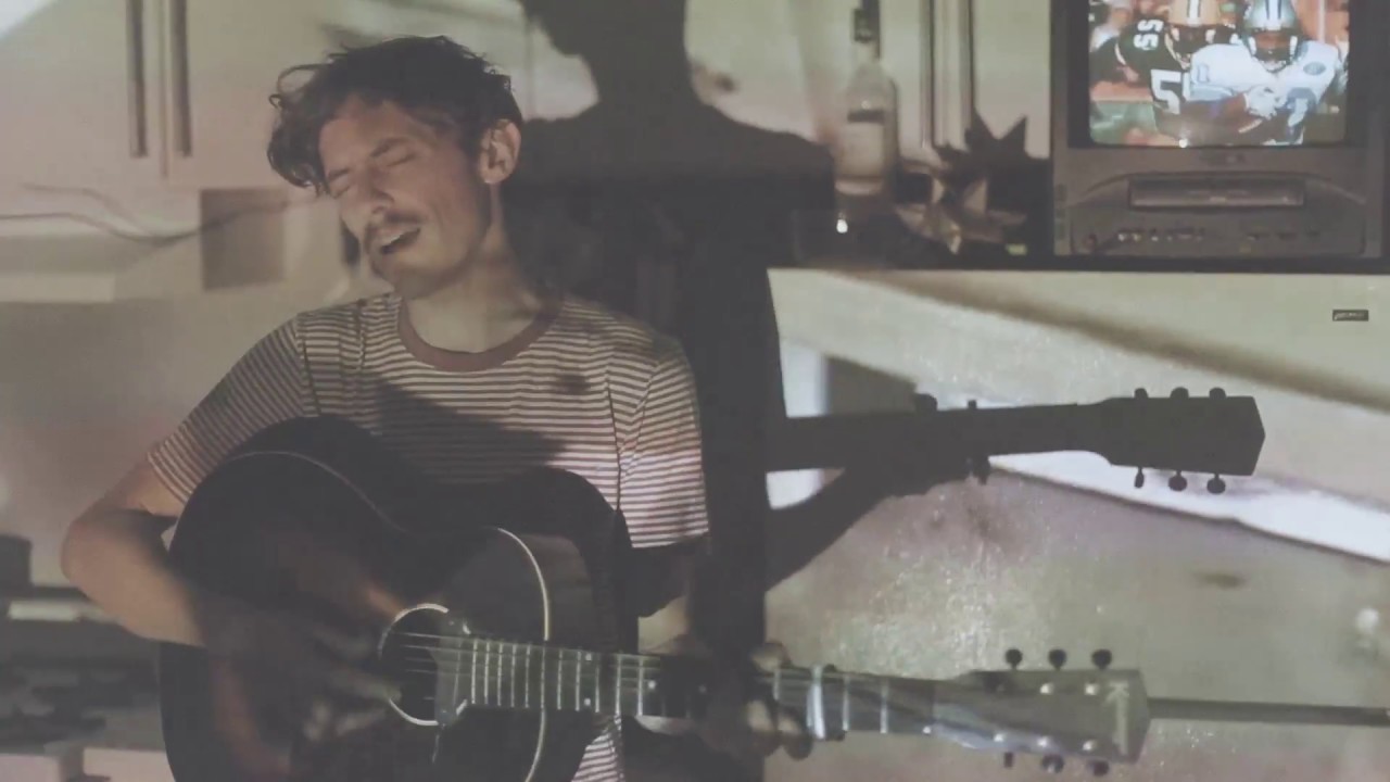 Small Houses - I Remember Me (Official Music Video)