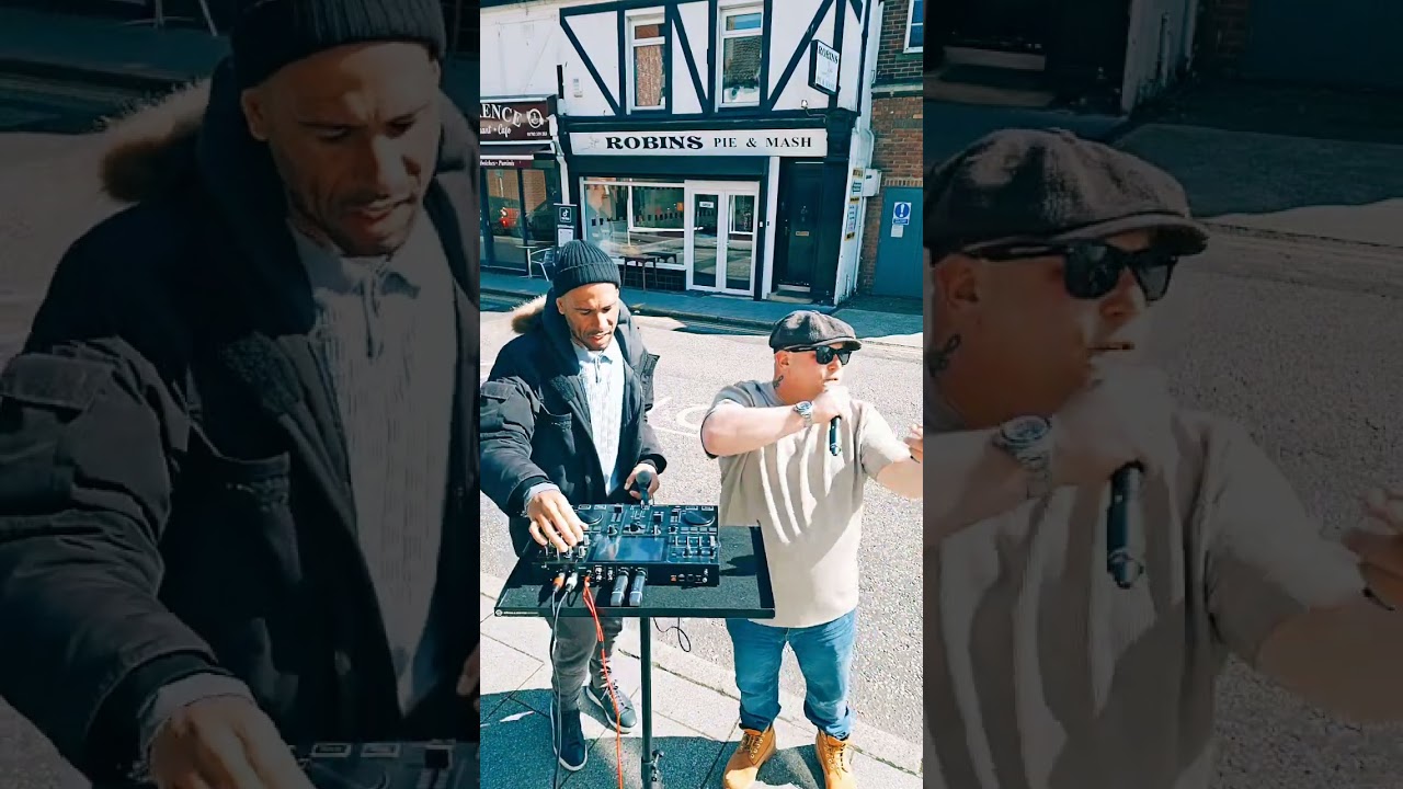 Dj G Smallz & Mc 2Ton Here Come The boys @ Robin's Pie Mash Southend