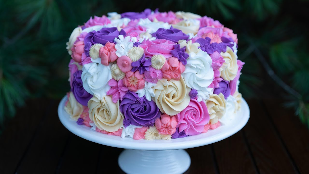 Simple Buttercream Cake Decorating Idea | Rosette Tips and Tricks